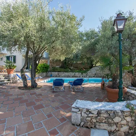 Agios Nikitas Villas Exterior photo