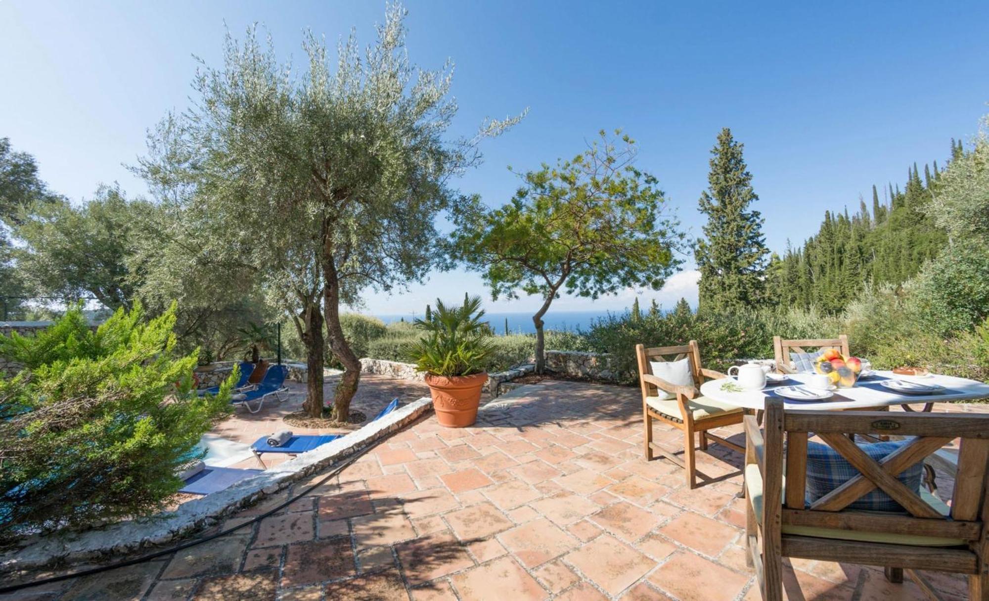Villas Villa *