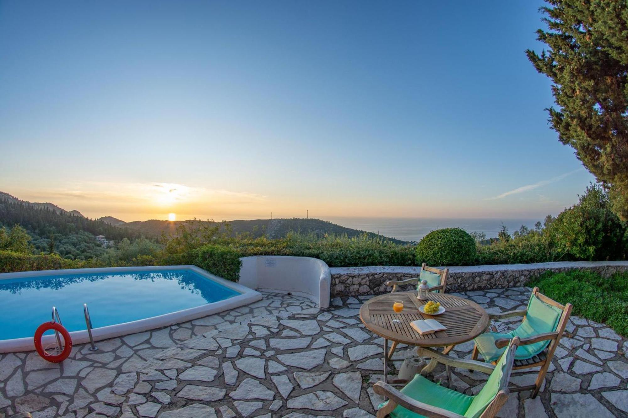 Villa Villas *
